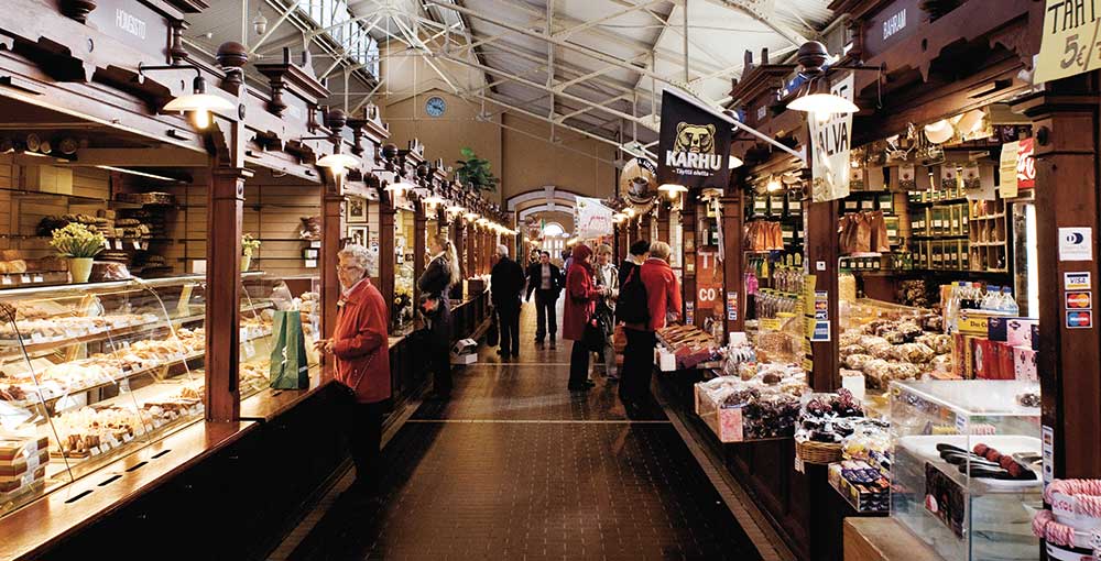 Здание старого рынка Vanha Kauppahalli в Хельсинки. Фото: Robert Lindström / My Helsinki
